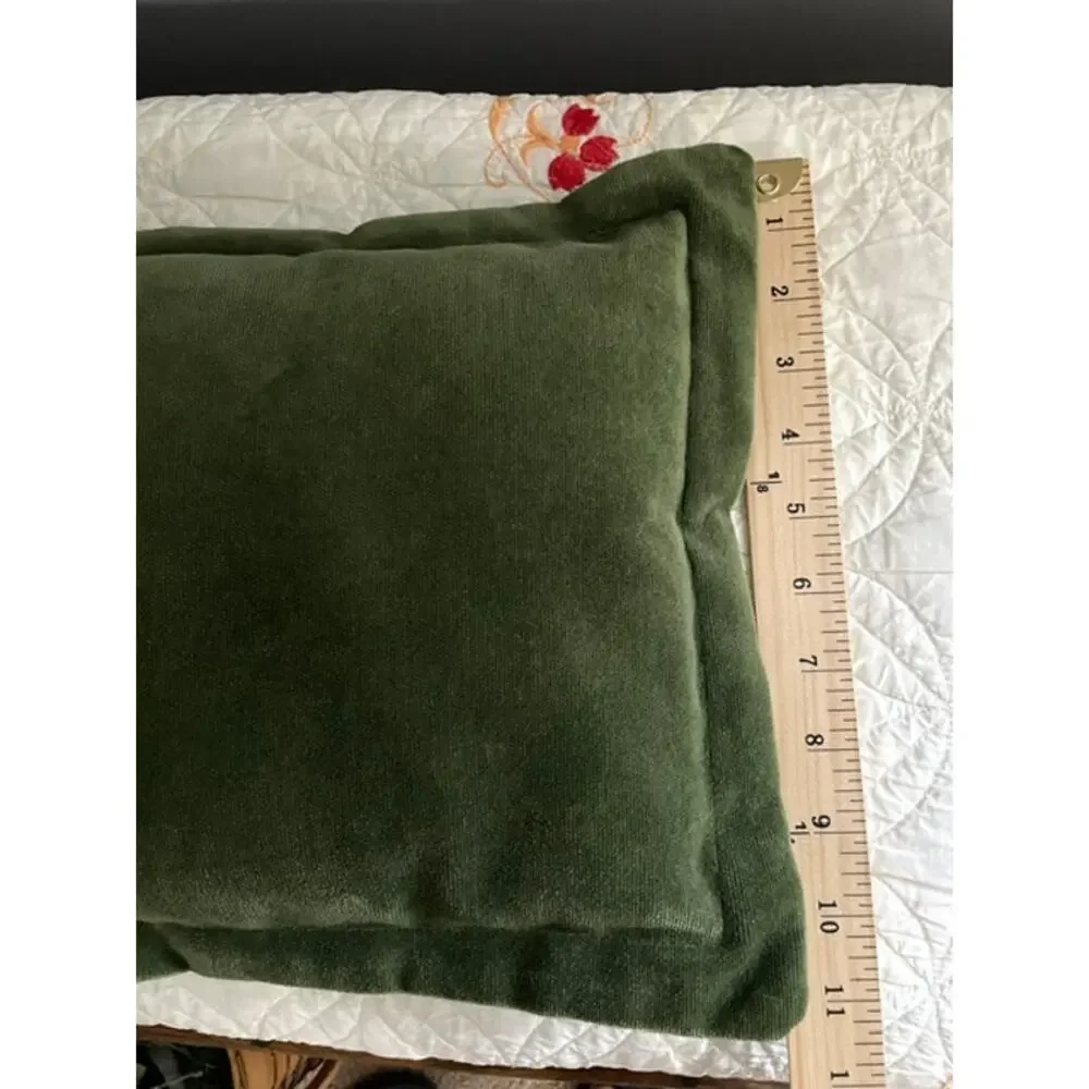 Unbranded decorative throw